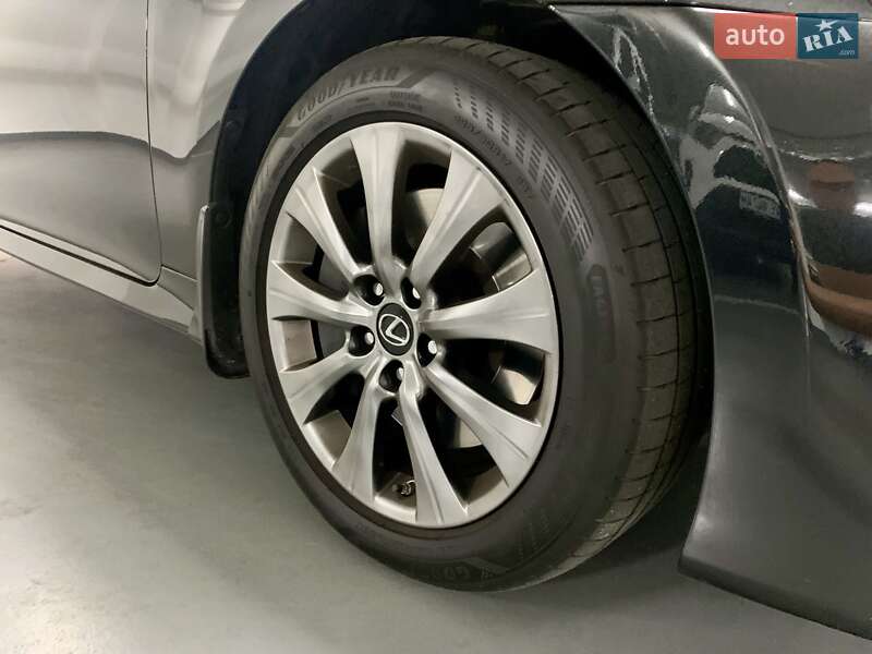 Седан Lexus GS 2017 в Дніпрі фото 13 Седан Lexus GS 2017 в Дніпрі