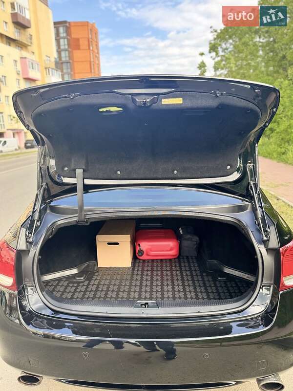 Седан Lexus GS 2005 в Черновцах