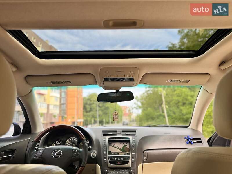 Седан Lexus GS 2005 в Черновцах
