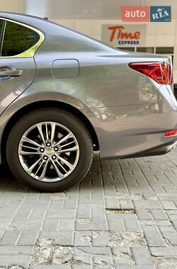 Седан Lexus GS 2014 в 