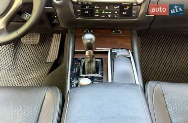 Седан Lexus GS 2014 в 