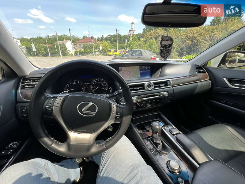 Седан Lexus GS 2013 в Львове