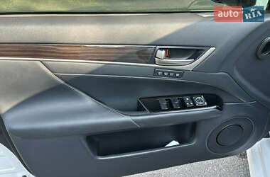 Седан Lexus GS 2013 в 