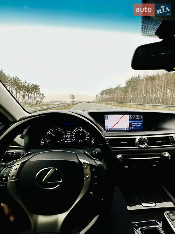 Седан Lexus GS 2012 в Мукачево