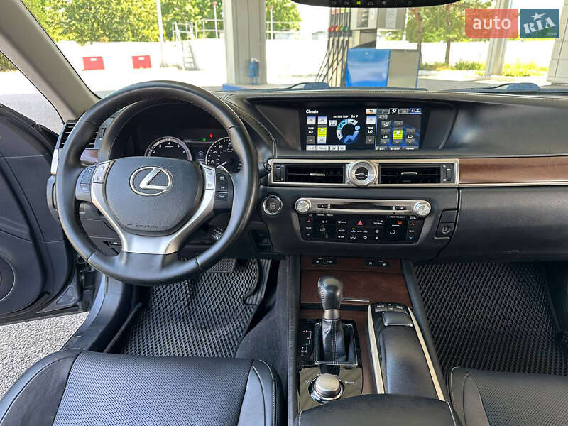 Седан Lexus GS 2014 в Днепре