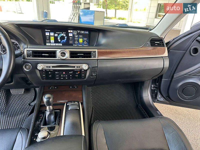 Седан Lexus GS 2014 в Днепре