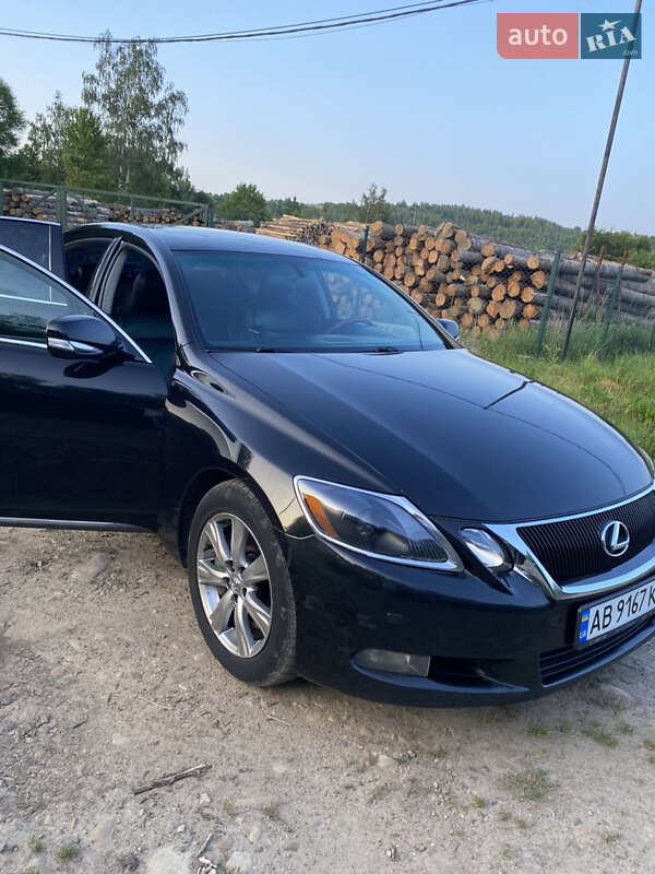 Седан Lexus GS 2011 в Долине