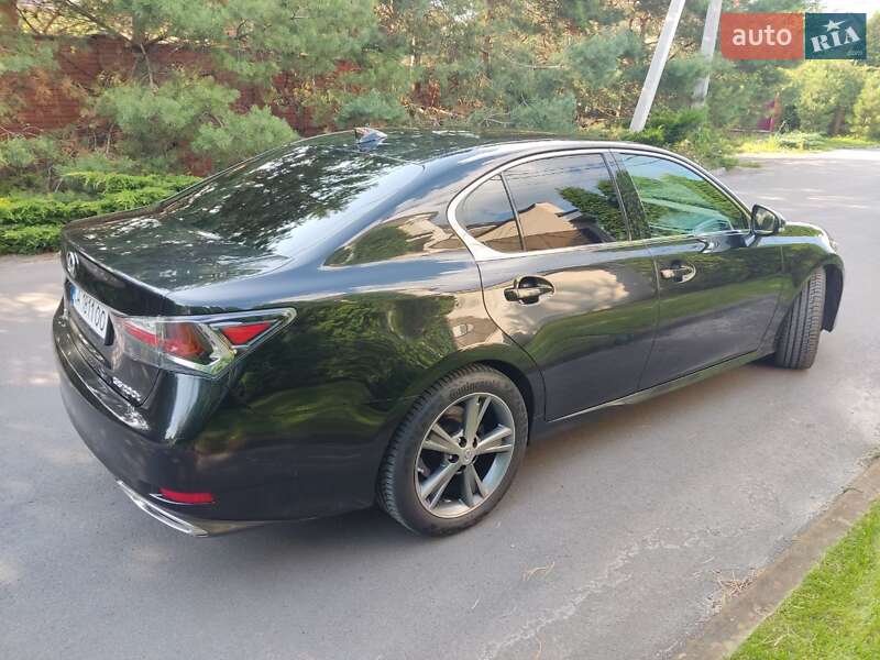 Седан Lexus GS 2017 в Киеве