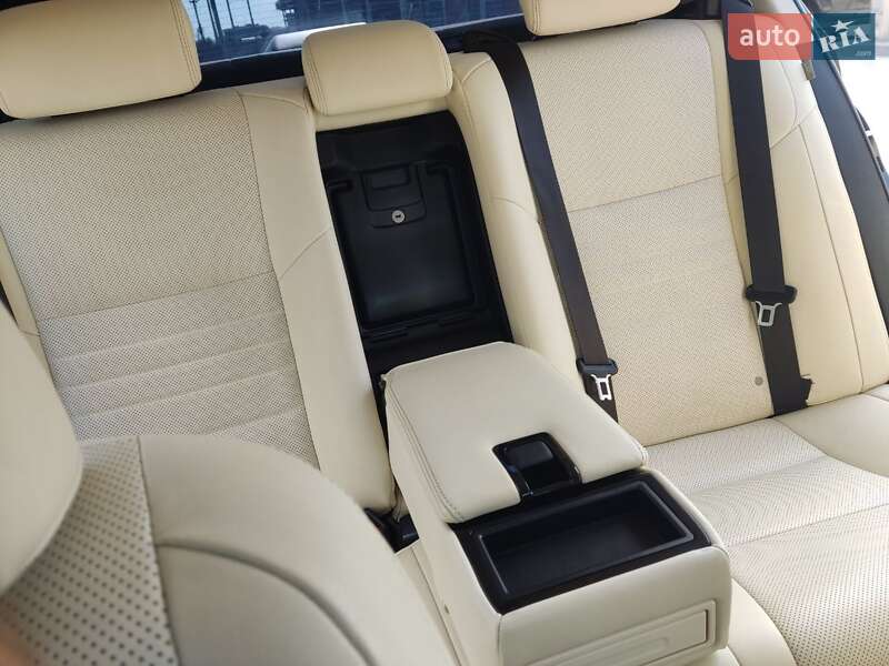 Седан Lexus GS 2017 в Киеве