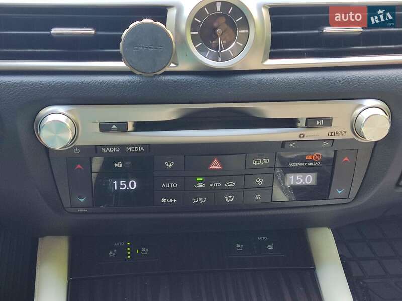 Седан Lexus GS 2017 в Киеве