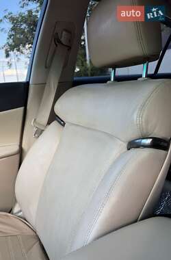 Седан Lexus GS 2011 в 