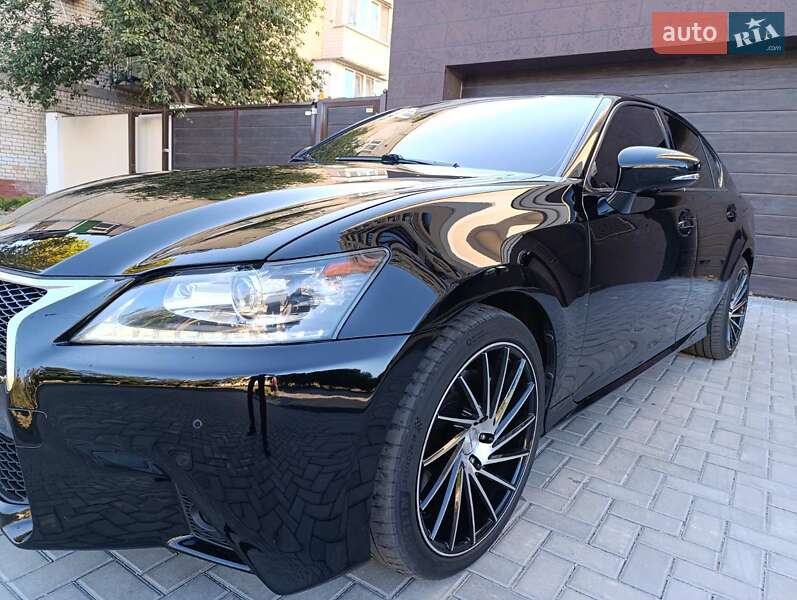 Седан Lexus GS 2014 в Николаеве