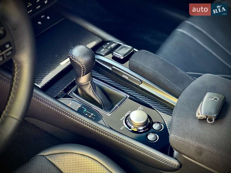 Седан Lexus GS 2015 в Днепре