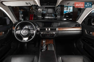 Седан Lexus GS 2017 в 