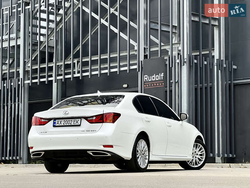Седан Lexus GS 2012 в Киеве
