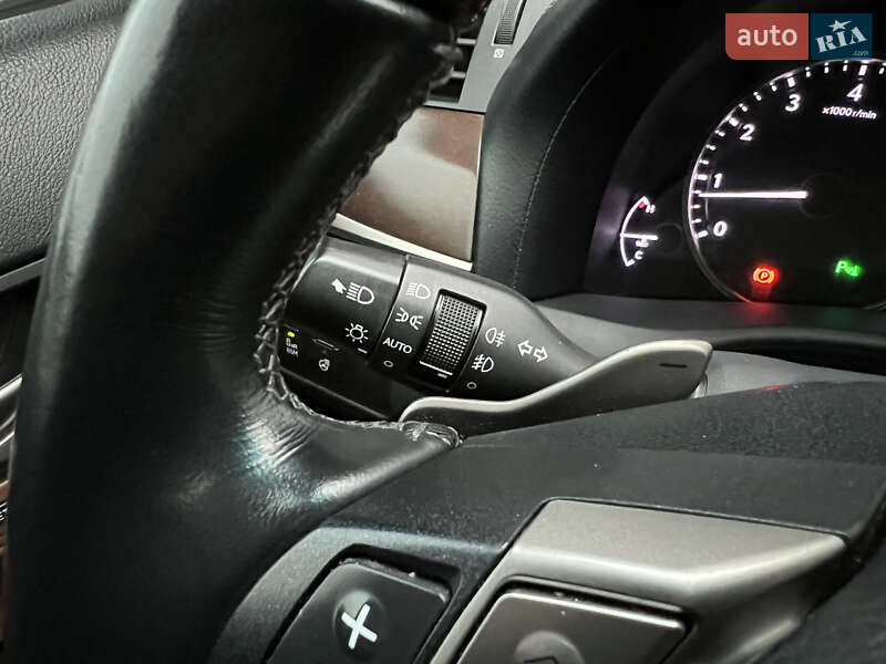 Седан Lexus GS 2012 в Киеве