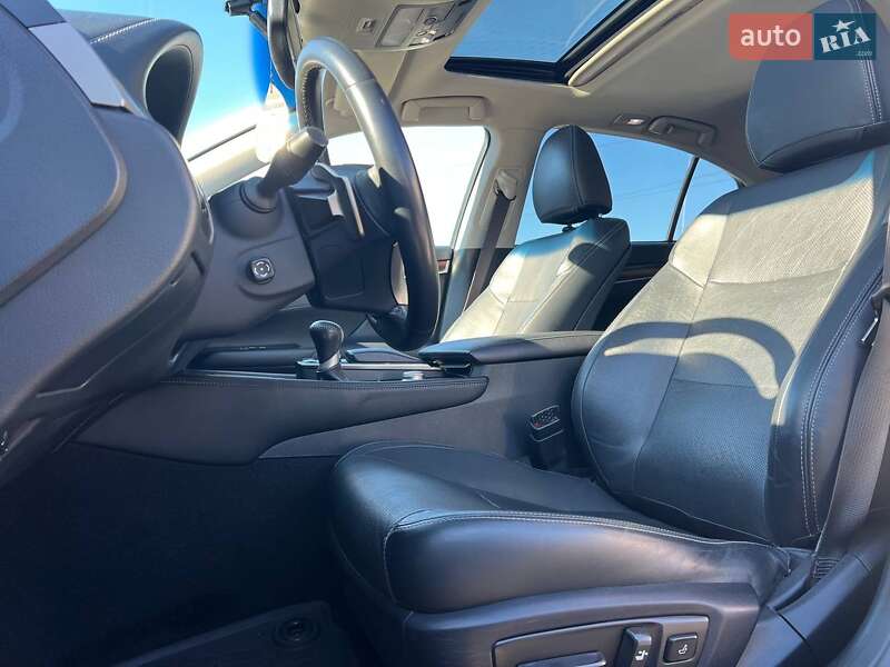 Седан Lexus GS 2014 в Одесі