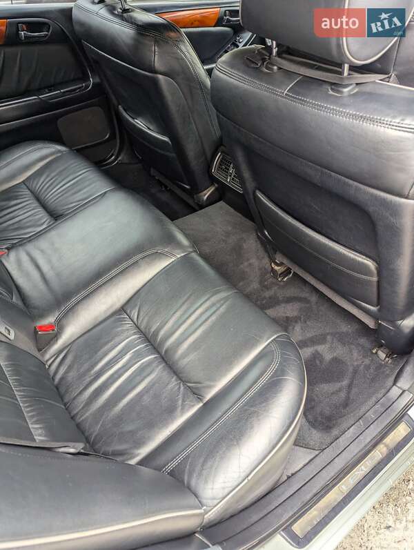 Седан Lexus GS 2002 в Киеве