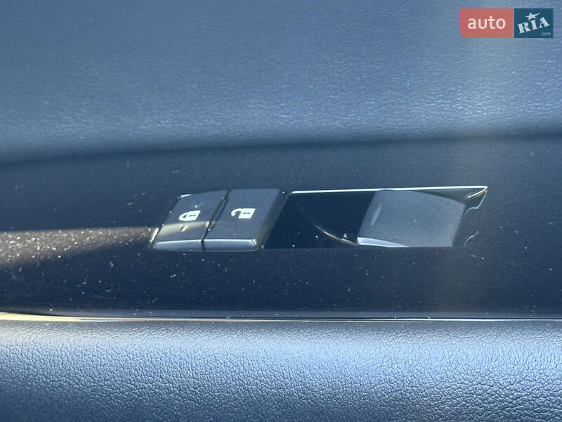 Седан Lexus GS 2013 в Киеве