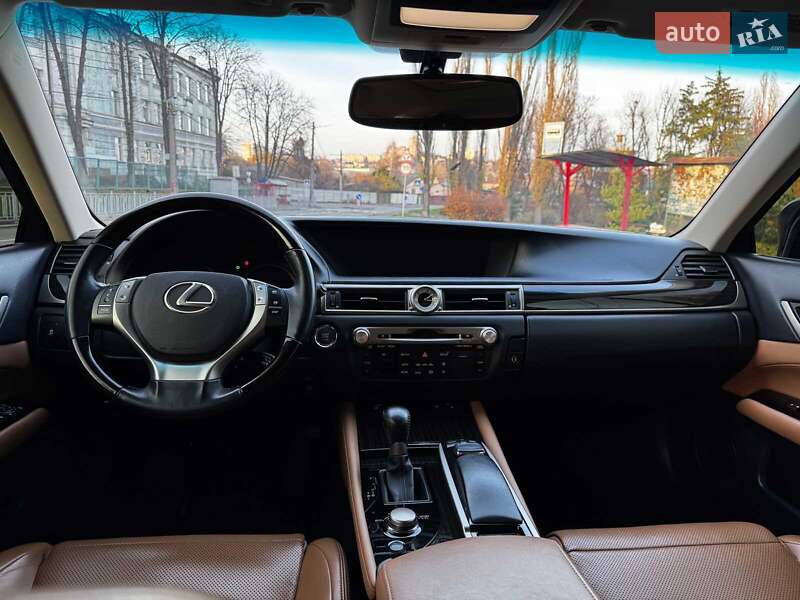Седан Lexus GS 2014 в Киеве