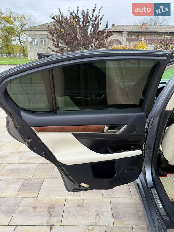 Седан Lexus GS 2016 в Болграде