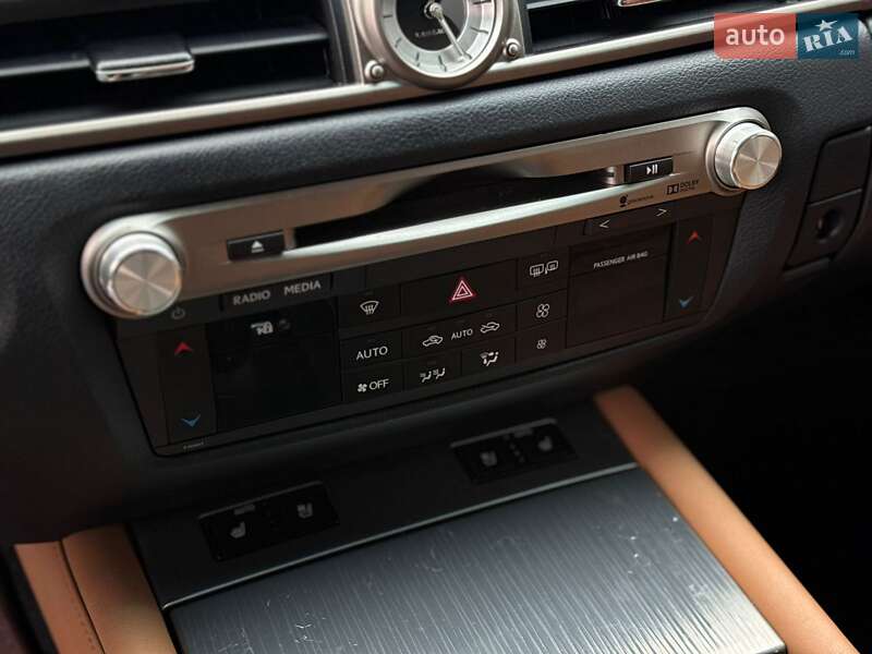 Седан Lexus GS 2015 в Днепре фото 22 Седан Lexus GS 2015 в Днепре