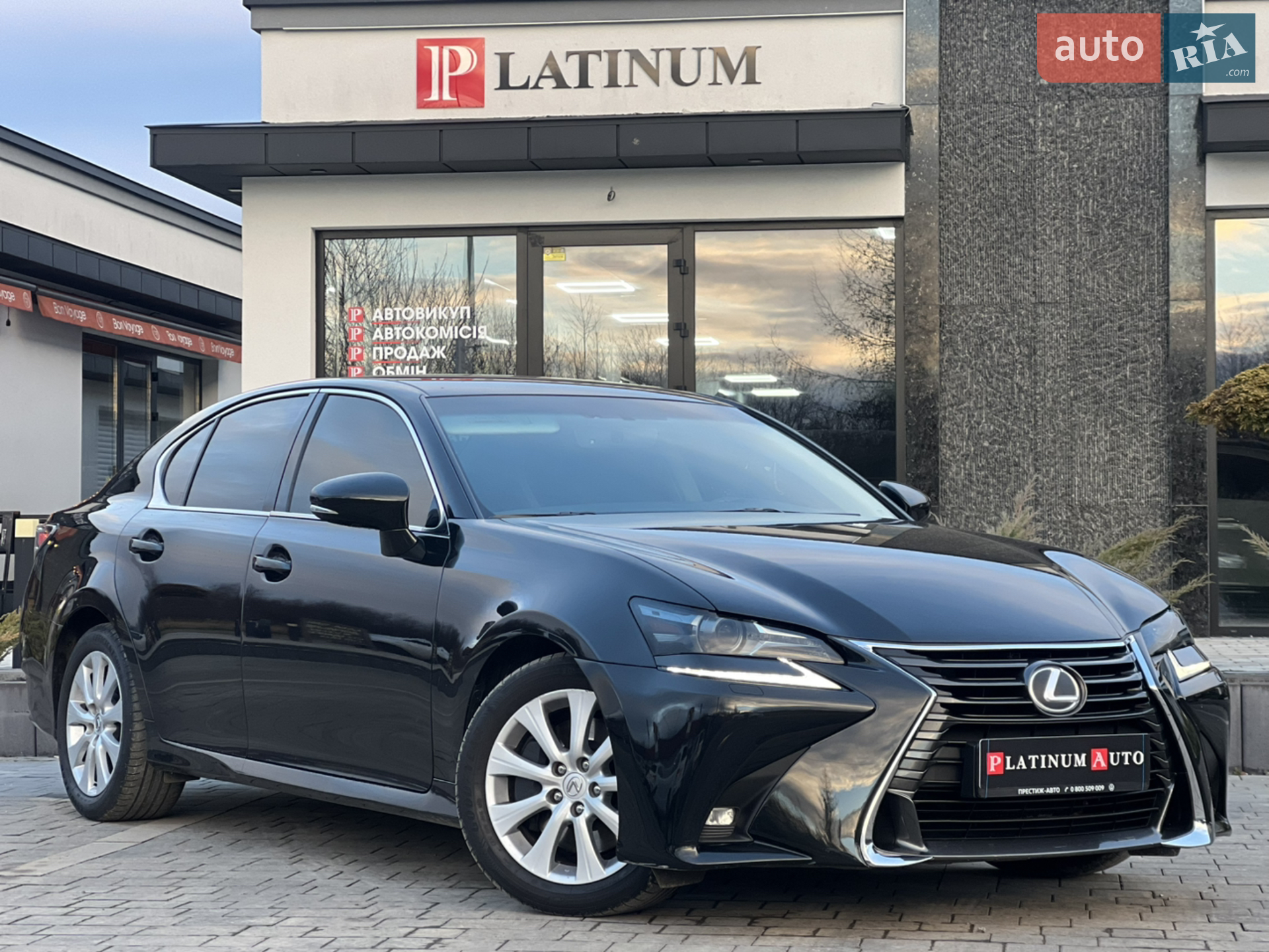 2017 Lexus GS - мініатюра 2