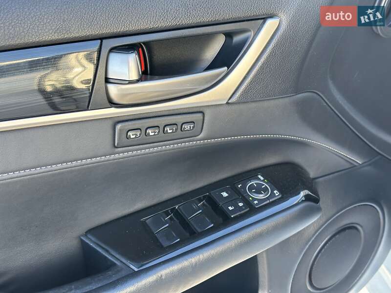 Седан Lexus GS 2014 в Киеве фото 13 Седан Lexus GS 2014 в Киеве