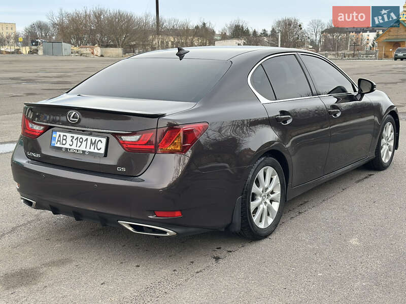 Седан Lexus GS 2012 в Тульчине