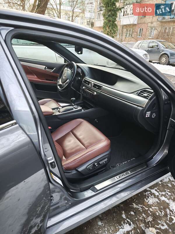 Седан Lexus GS 2012 в Киеве