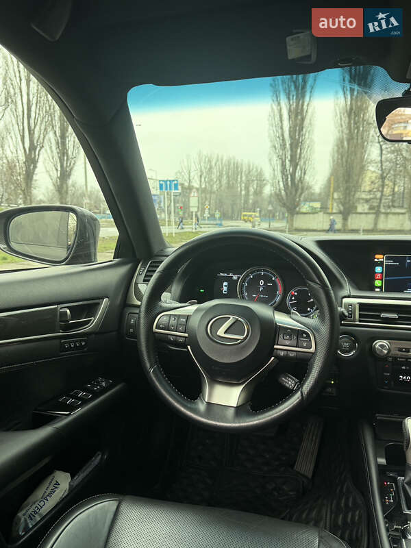Седан Lexus GS 2015 в Киеве
