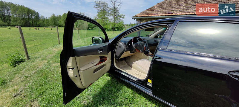 Седан Lexus GS 2007 в Микуличине