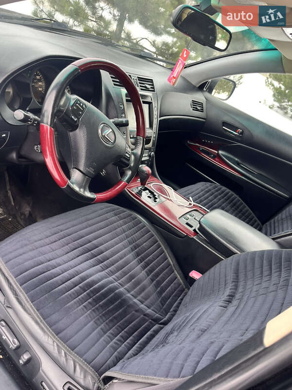 Седан Lexus GS 2006 в Соленом