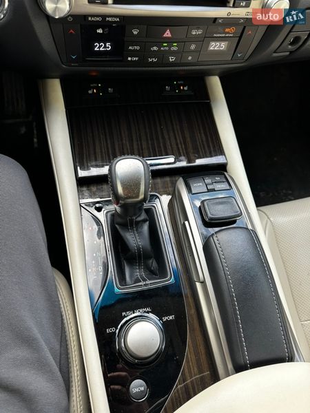 Седан Lexus GS 2016 в Полтаві