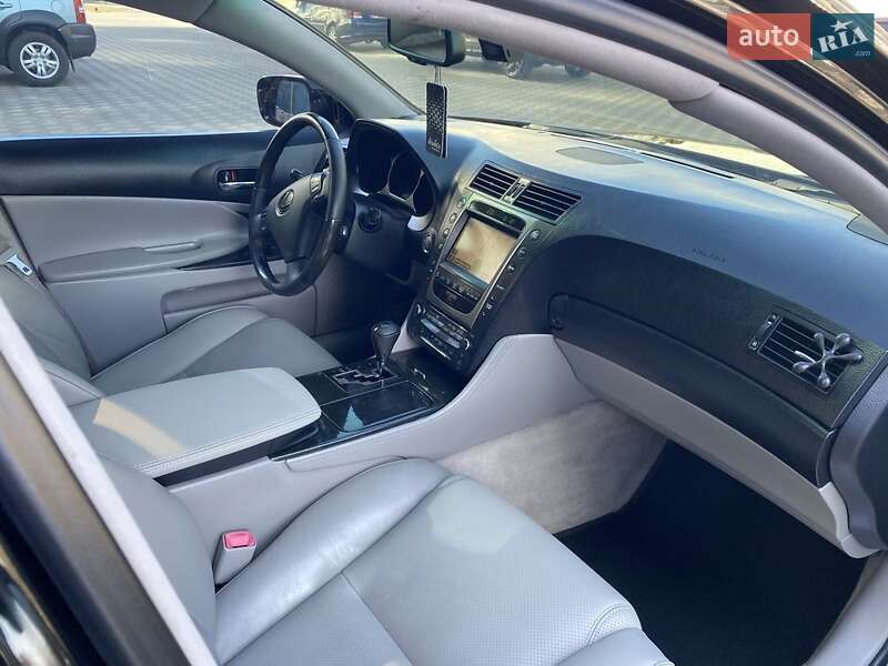 Седан Lexus GS 2006 в Черноморске