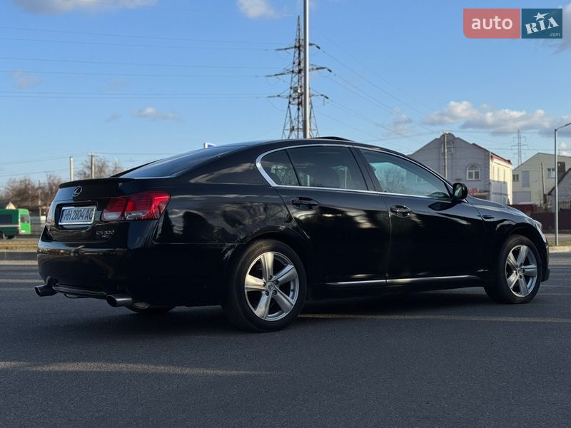 Седан Lexus GS 2005 в Смілі