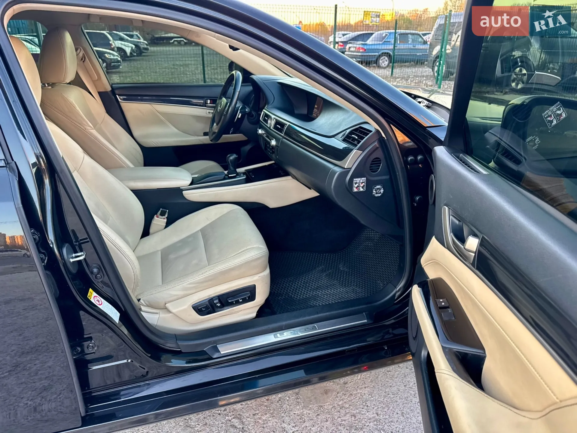 2012 Lexus GS - мініатюра 31