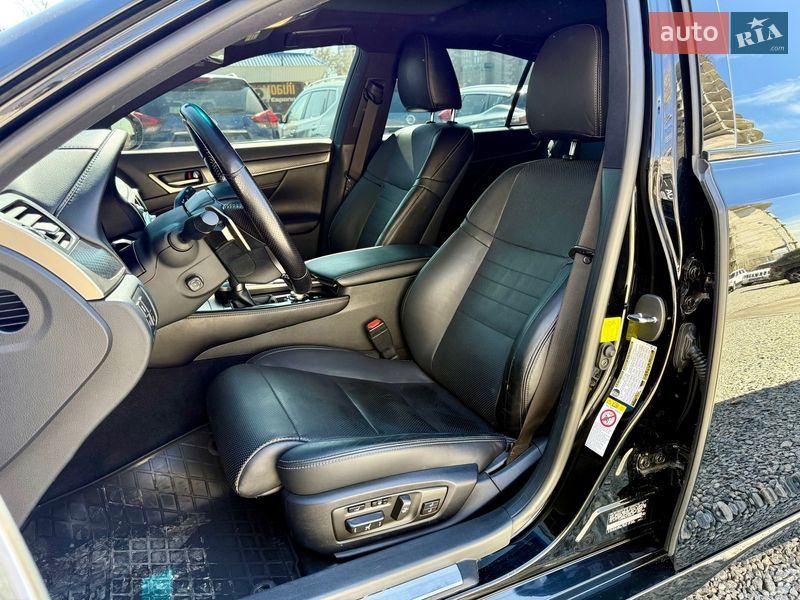 Седан Lexus GS 2017 в Харкові