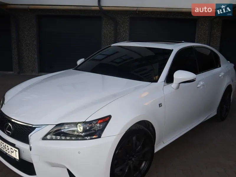 Lexus GS