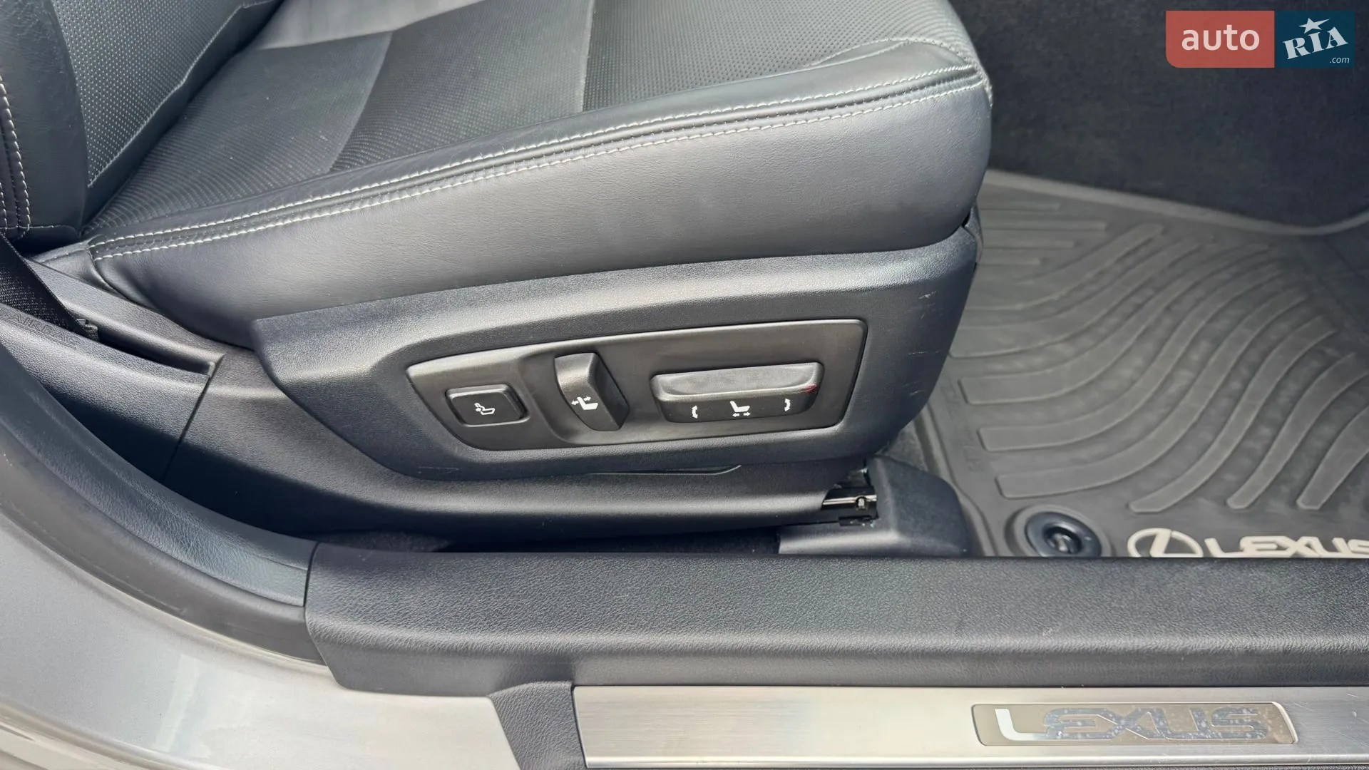 2015 Lexus GS - мініатюра 27
