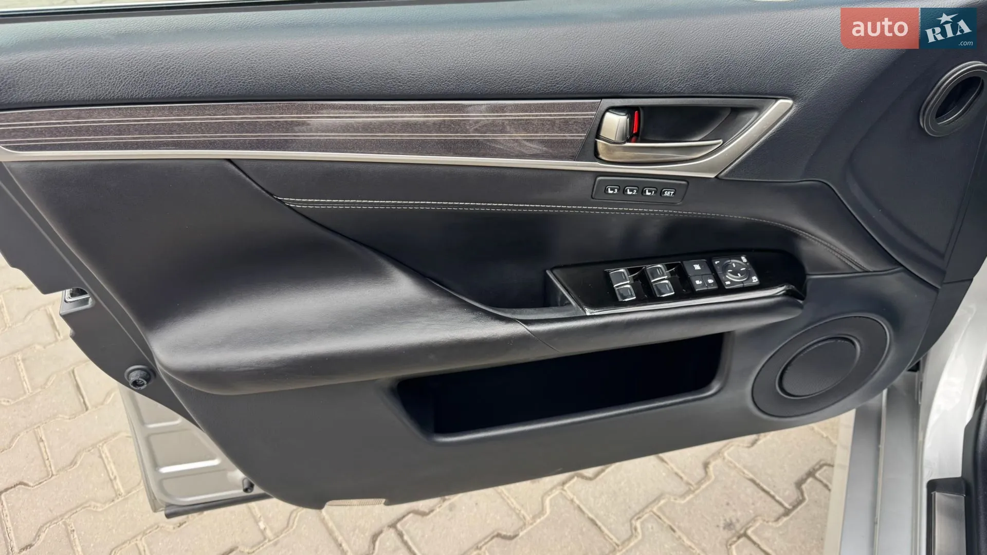 2015 Lexus GS - мініатюра 32