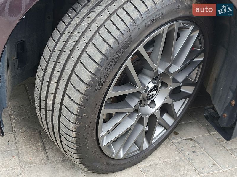Седан Lexus GS 2012 в Днепре