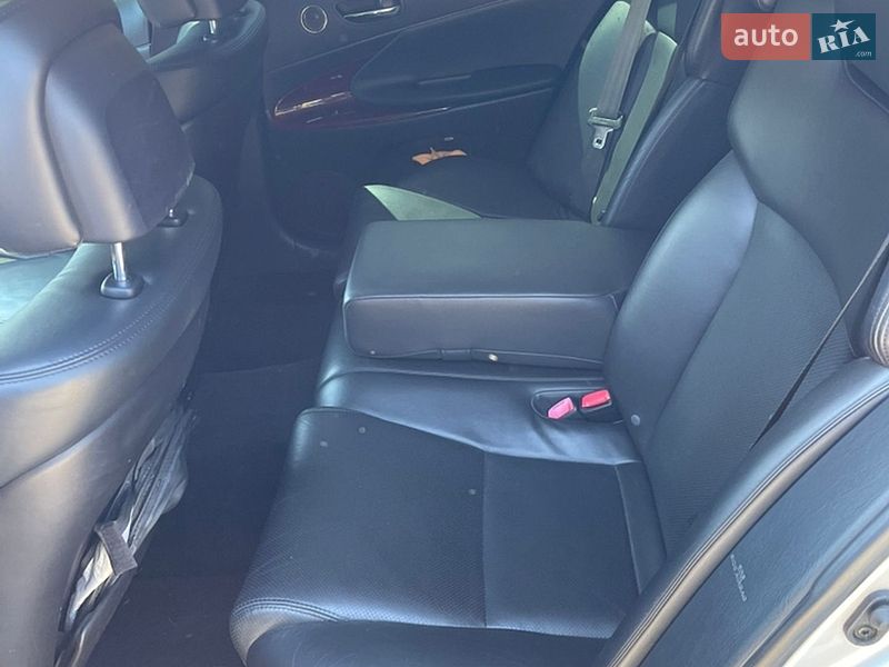 Седан Lexus GS 2005 в Кривому Розі