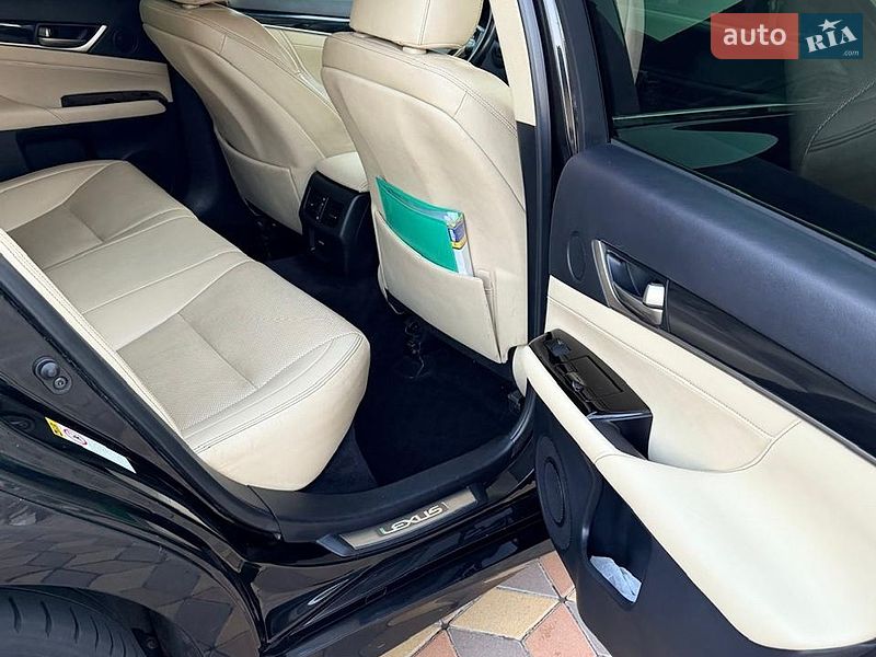 Седан Lexus GS 2012 в Киеве