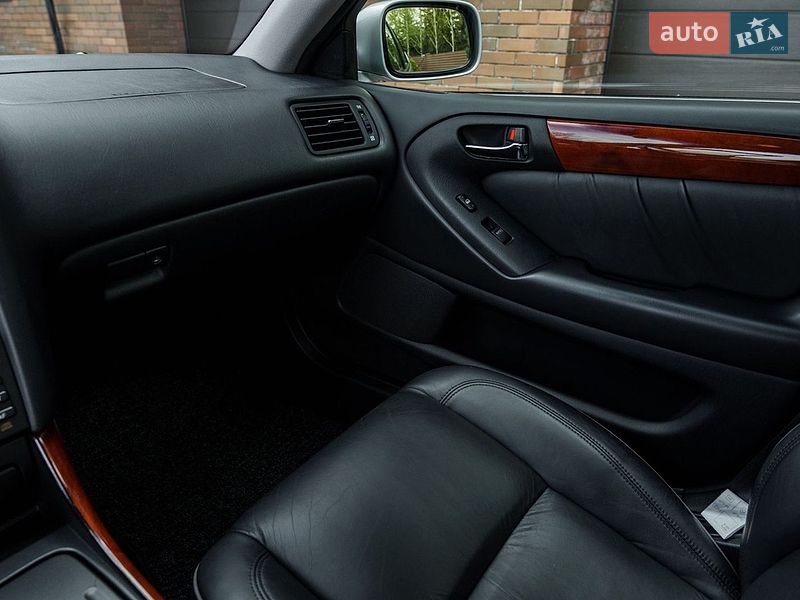 Седан Lexus GS 1999 в Киеве