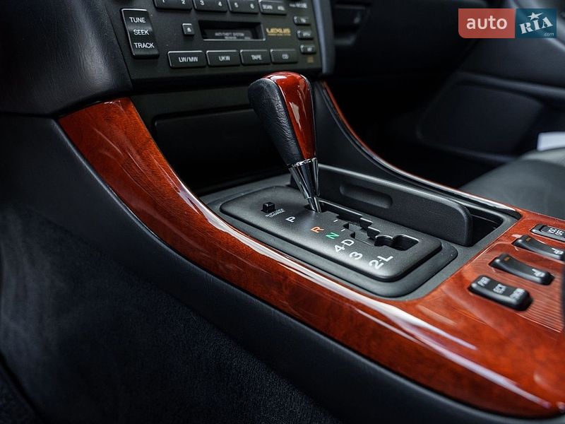 Седан Lexus GS 1999 в Киеве