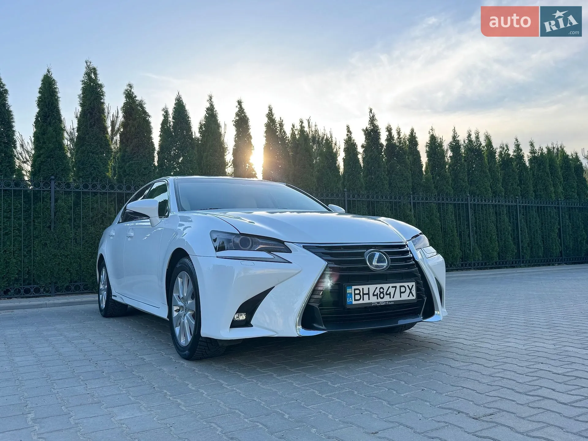 2017 Lexus GS - мініатюра 76