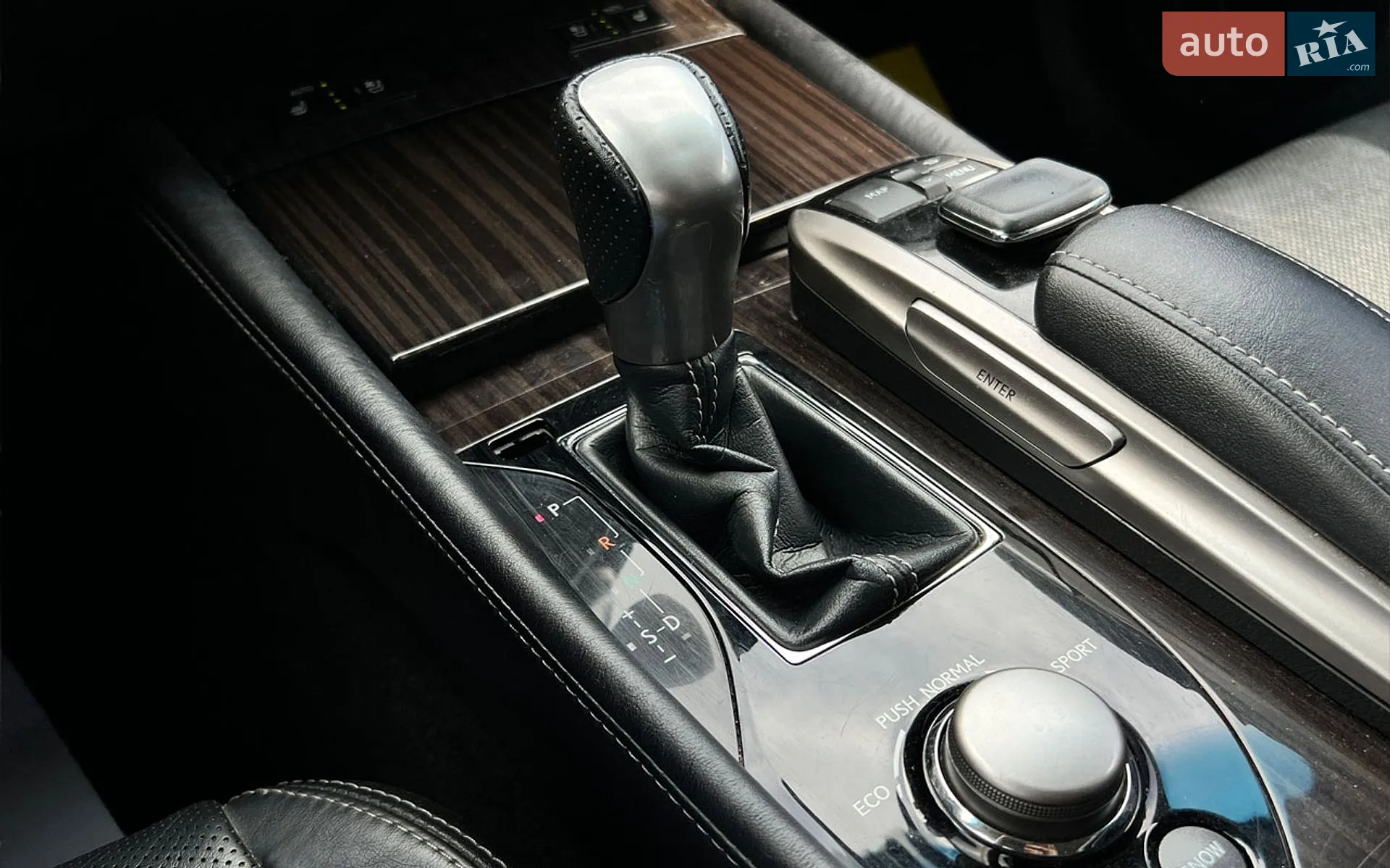 2017 Lexus GS - мініатюра 21