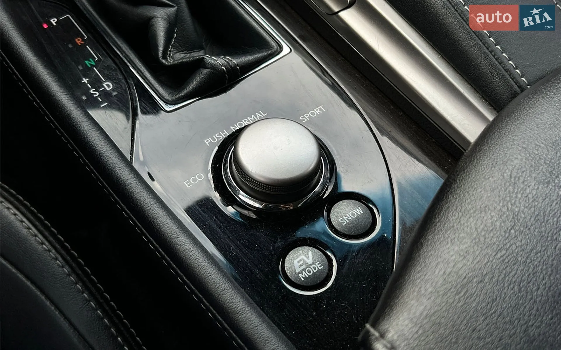 2017 Lexus GS - мініатюра 23