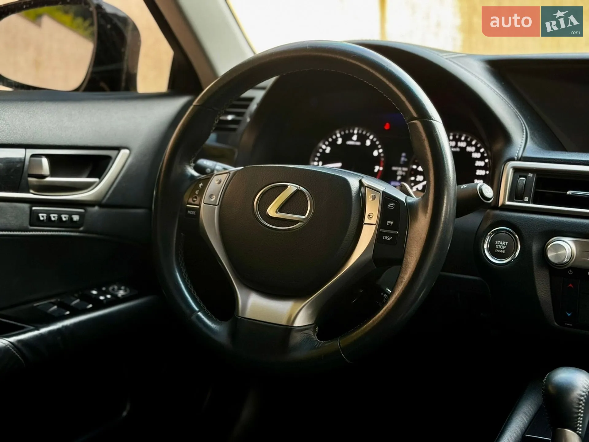 2014 Lexus GS - мініатюра 24